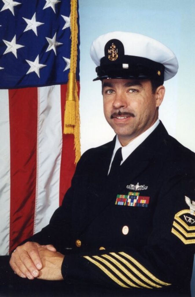 Michael Ray Poinsett Profile Photo