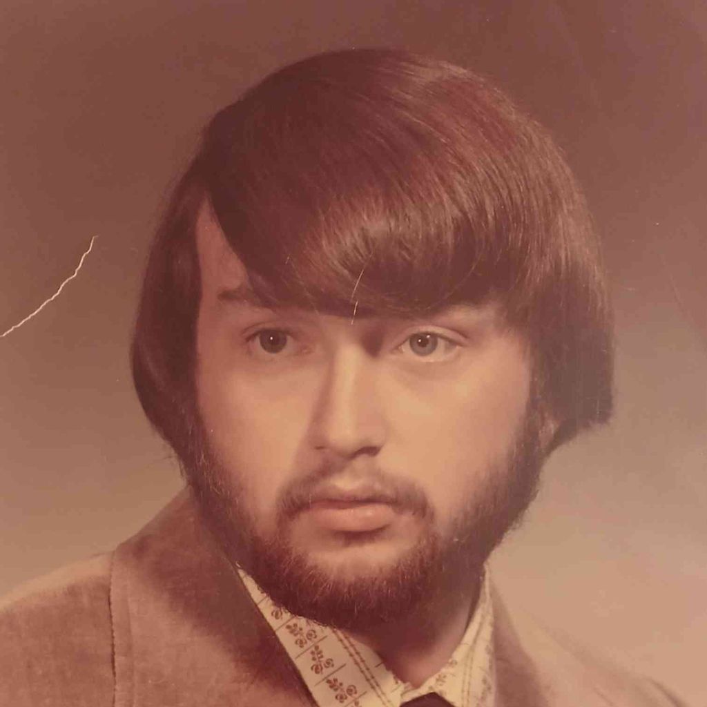 Guy Steven Knight Profile Photo