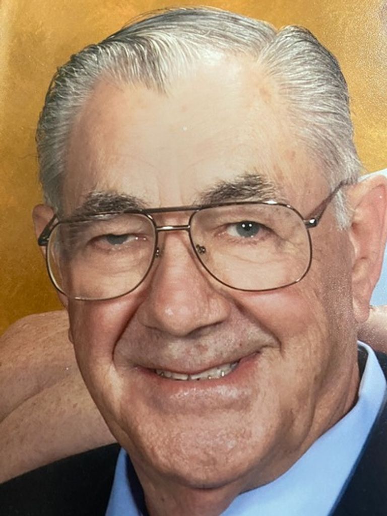 Teddie Pierce Profile Photo