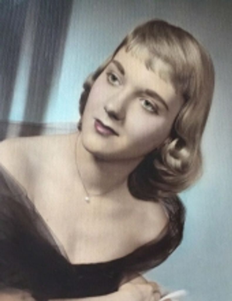 Carolyn  Jo Sanzobrin