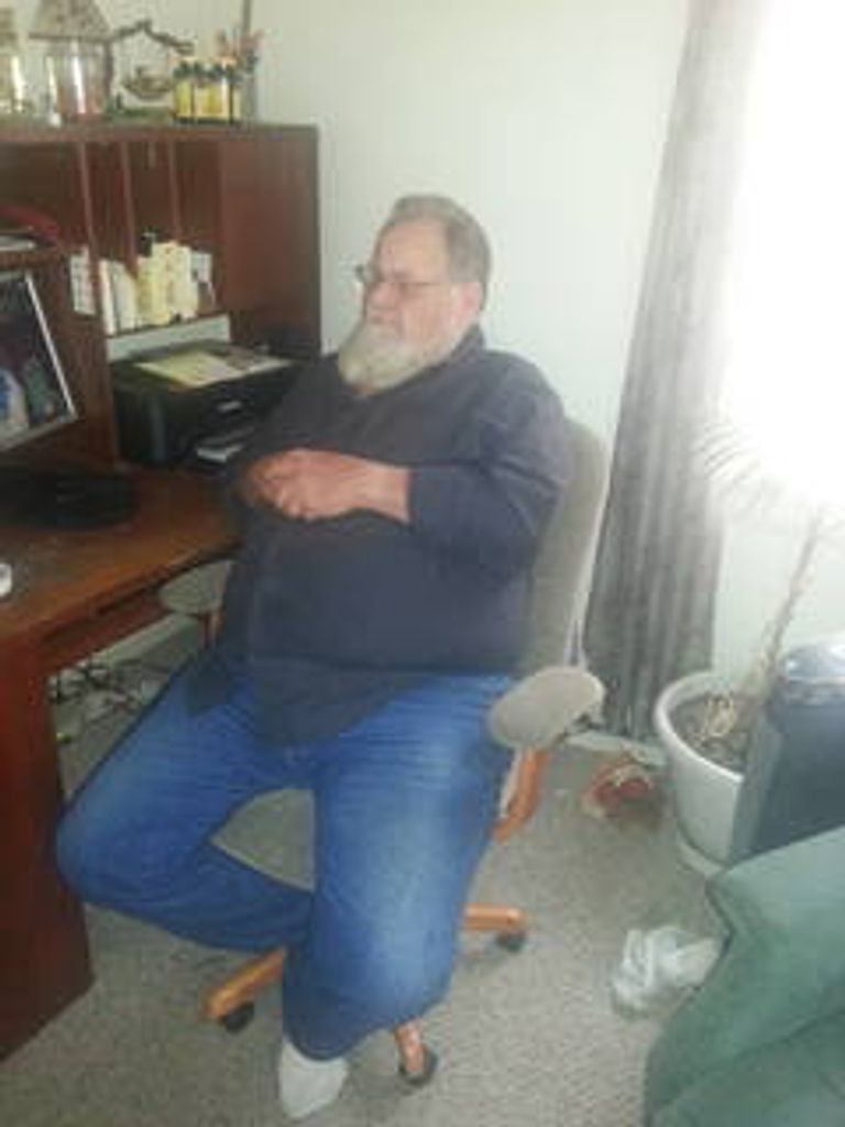 Lester Belofi
