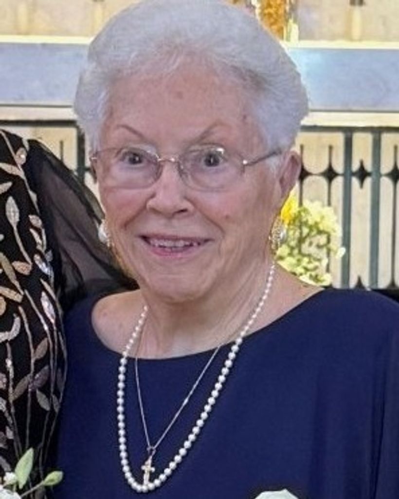 Louise Beverly Elmauer