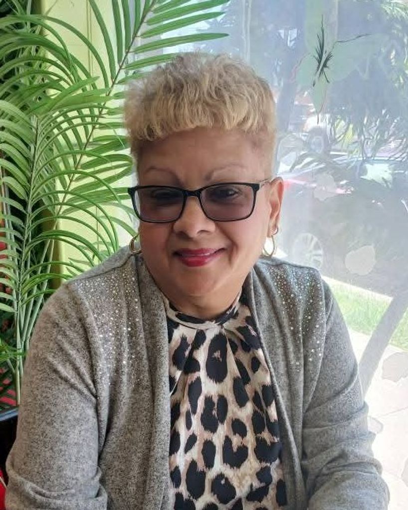 Carmen L. Cruz Cruz Profile Photo