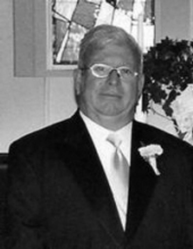 Vernon Hall Sr.