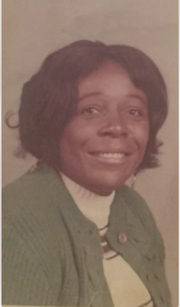 Essie Lewis Profile Photo