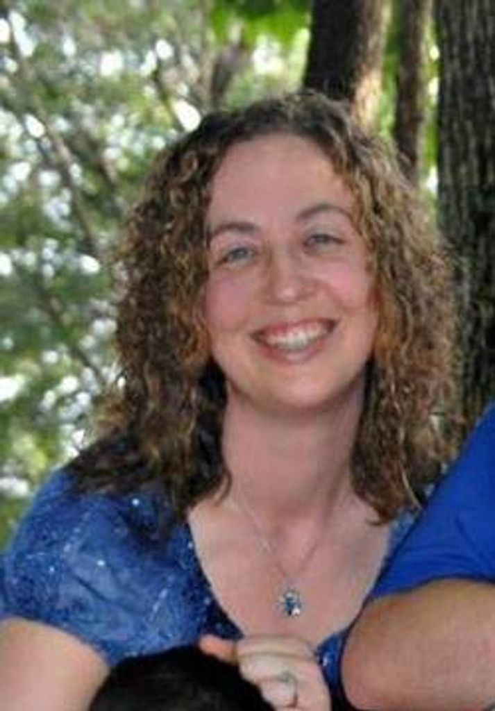 Kellye Louise Decker Profile Photo