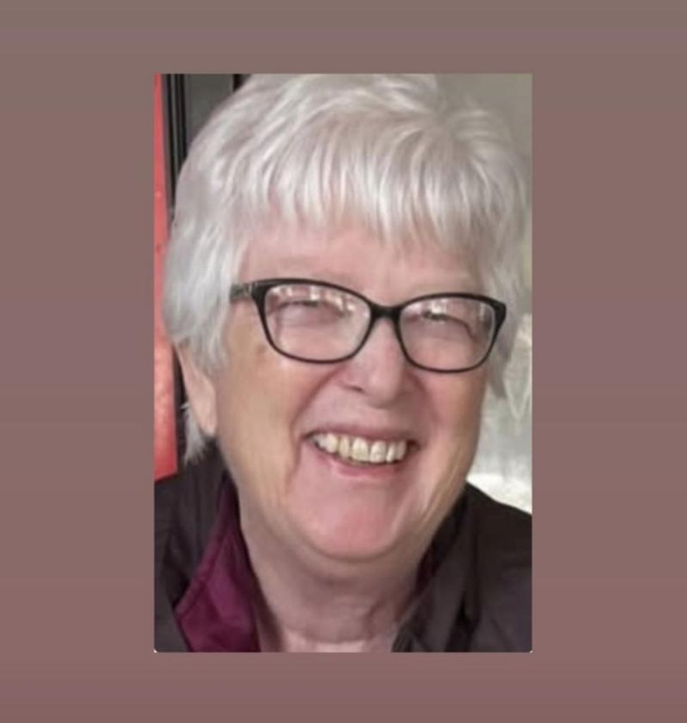Maxine Mitchell Profile Photo