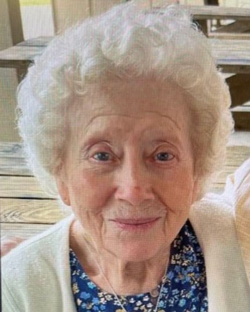 Maggie Mae Stewart Profile Photo