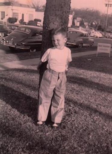 David Michael Hitt photo gallery thumbnail 1 of 57