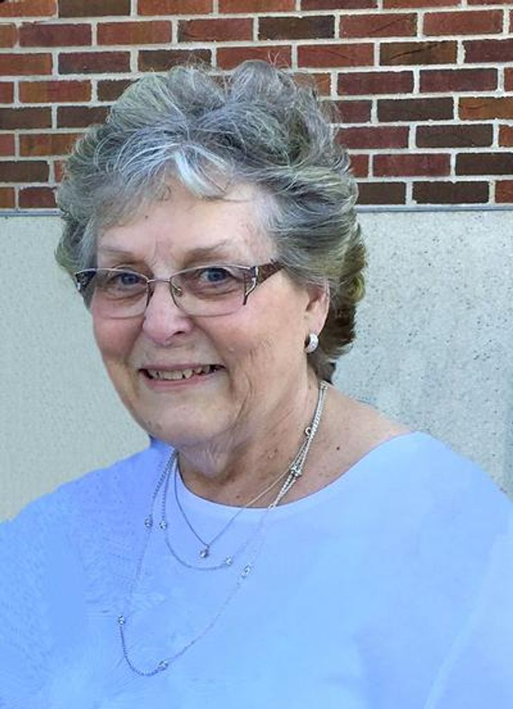 Suzanne E. (Letts) Harris Profile Photo
