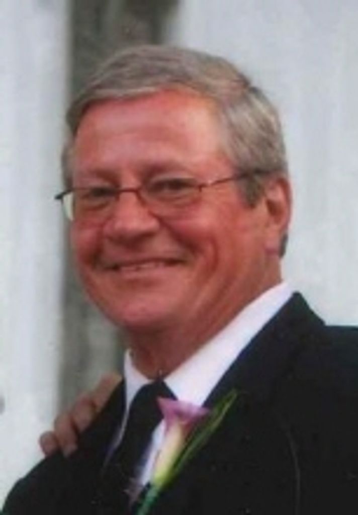 Roger J. Schmitt Profile Photo