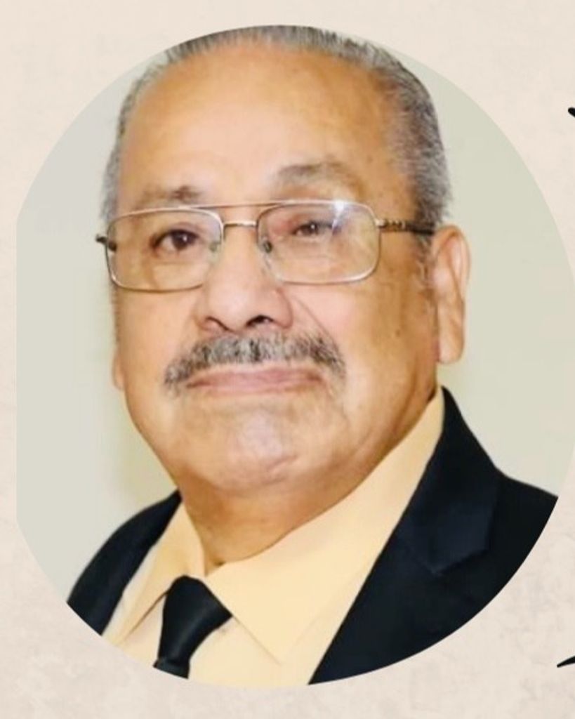 Servando Gutierrez Profile Photo