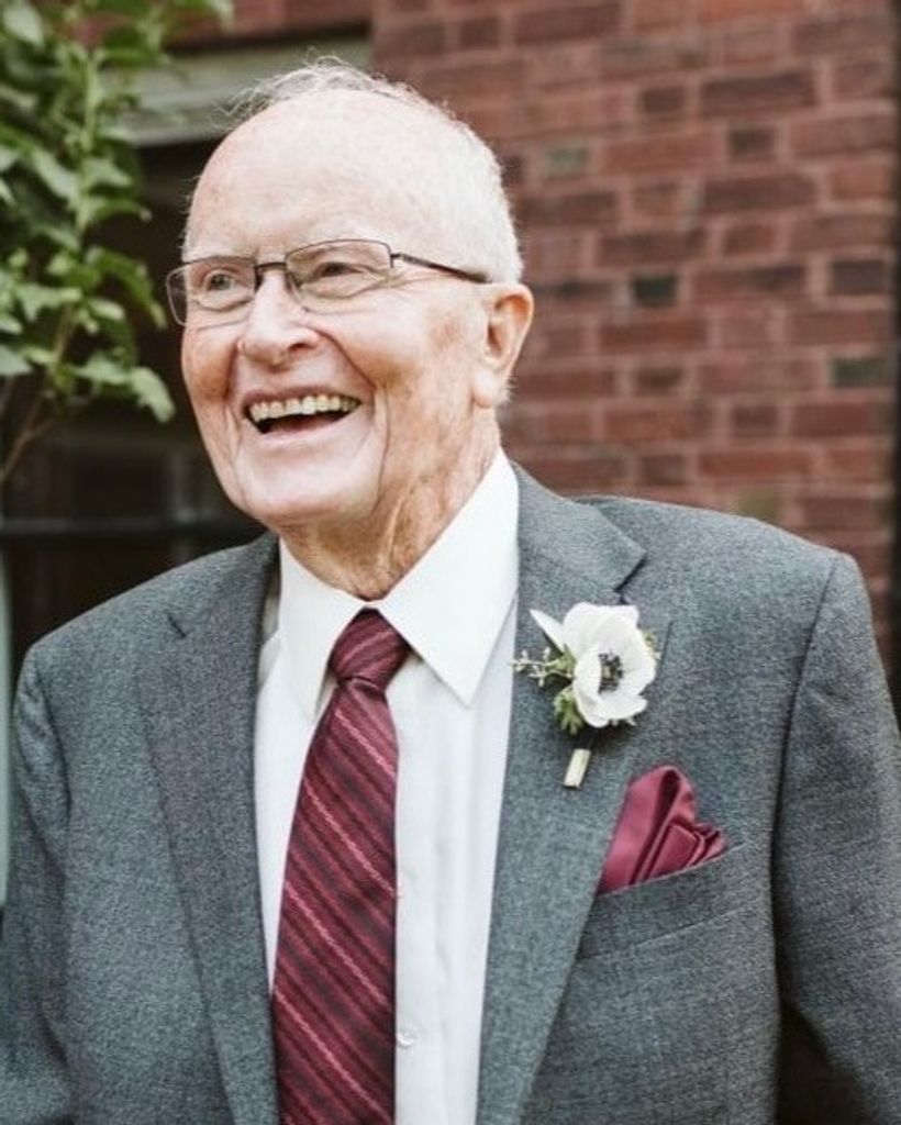 Robert "Bob" Milton Petersen