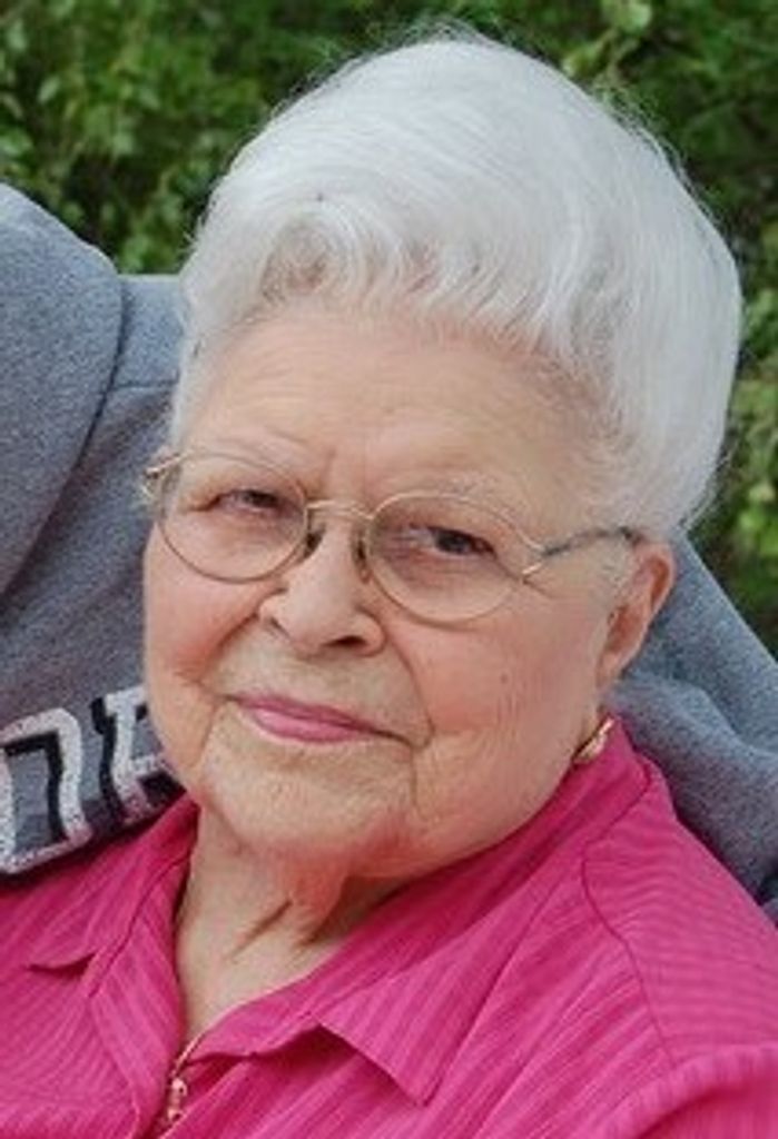 Hollis F Oakes