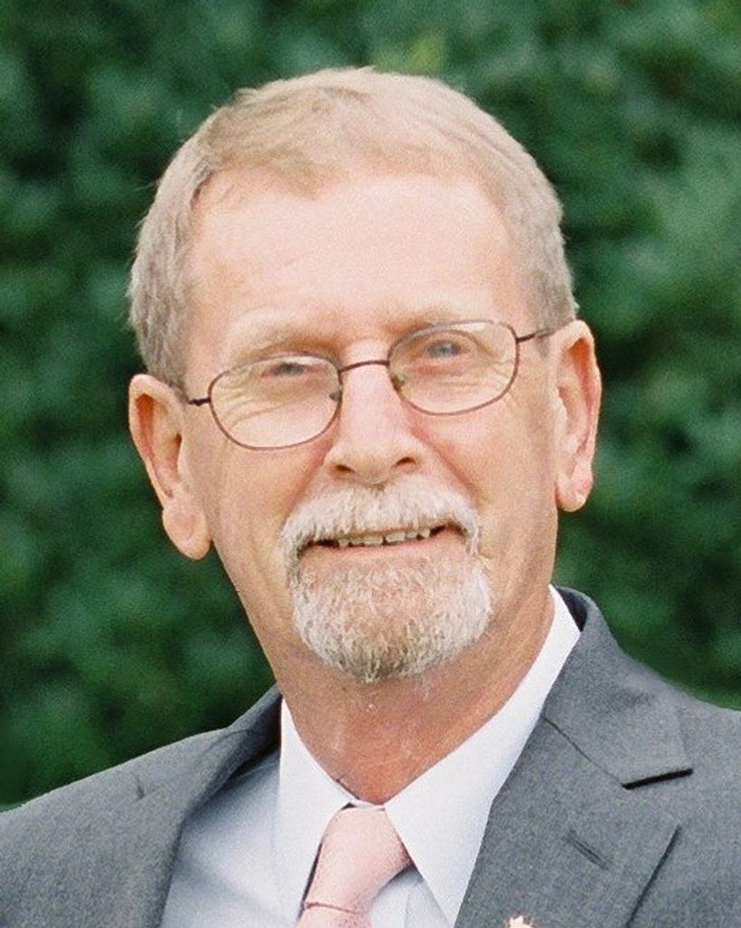 Clyde "Leon" Vaughn