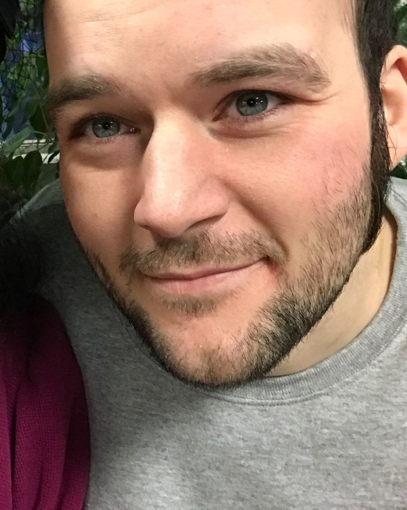 Julian Douglas Sean Scott Profile Photo