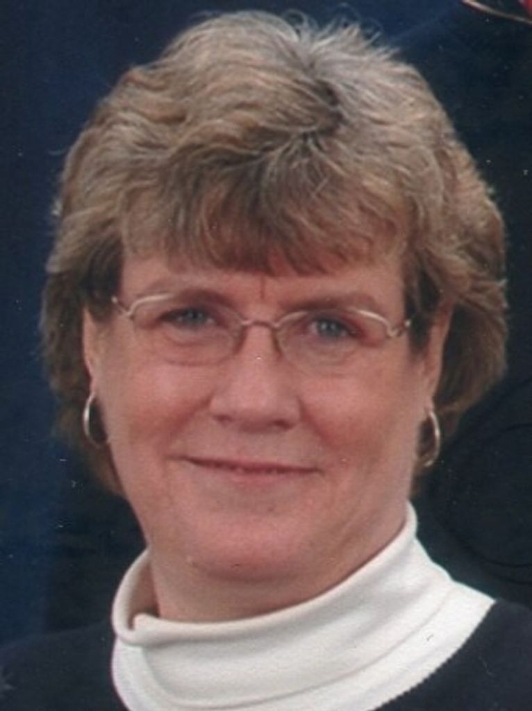 Christine Edinger Profile Photo
