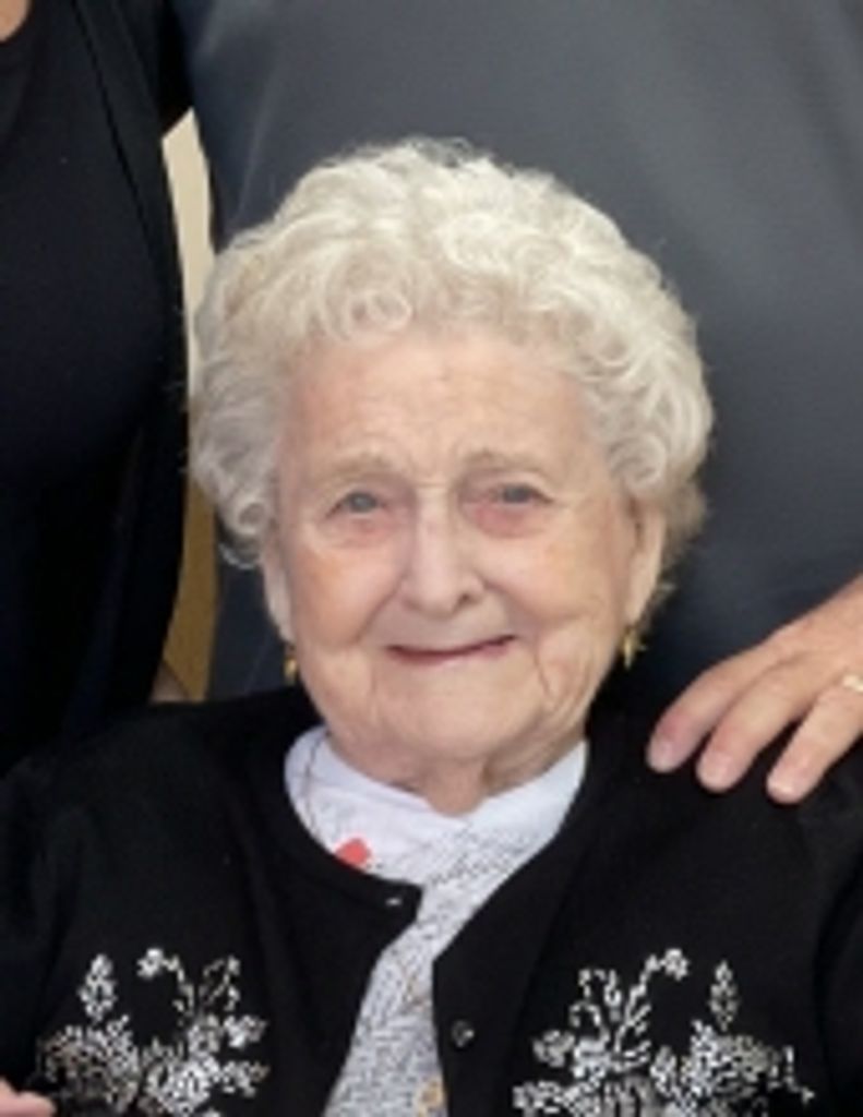 Dorothy Lee Grillot