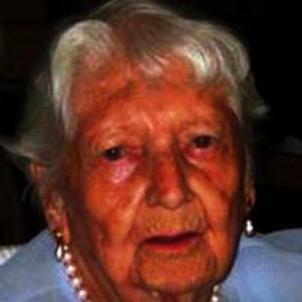 Evelyn Lena Clouse-Zella