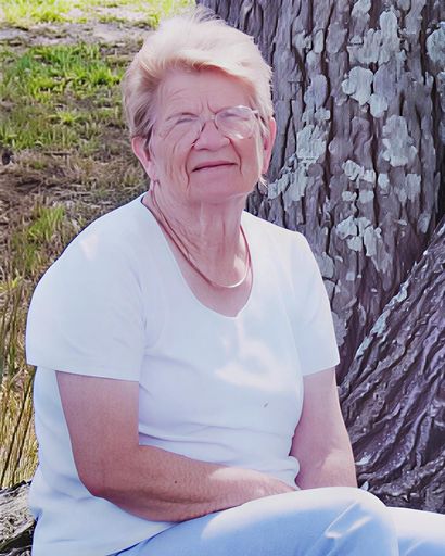 Lora Irene Hill's obituary image