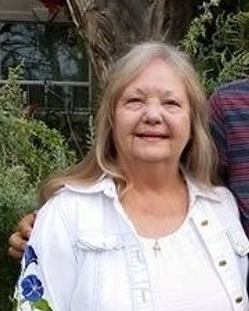 Janeen Fern Shilaikis Profile Photo