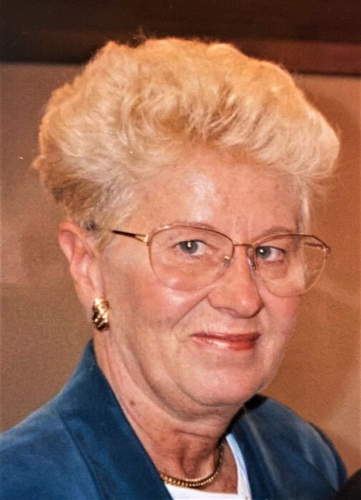 Janet M. (Phillips)  Kline