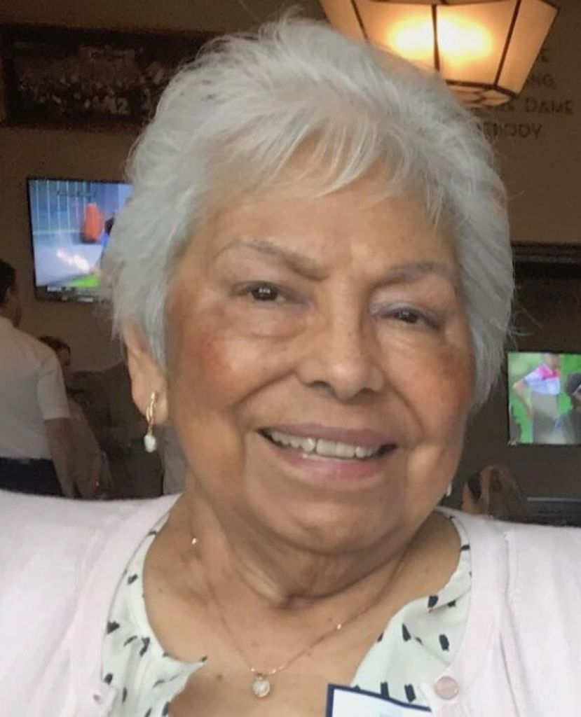 Manuela (Guzman)  Tugman Profile Photo