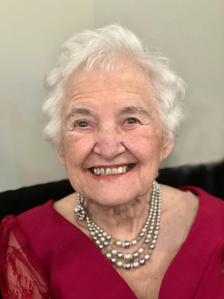 Anita Celeschi During Profile Photo