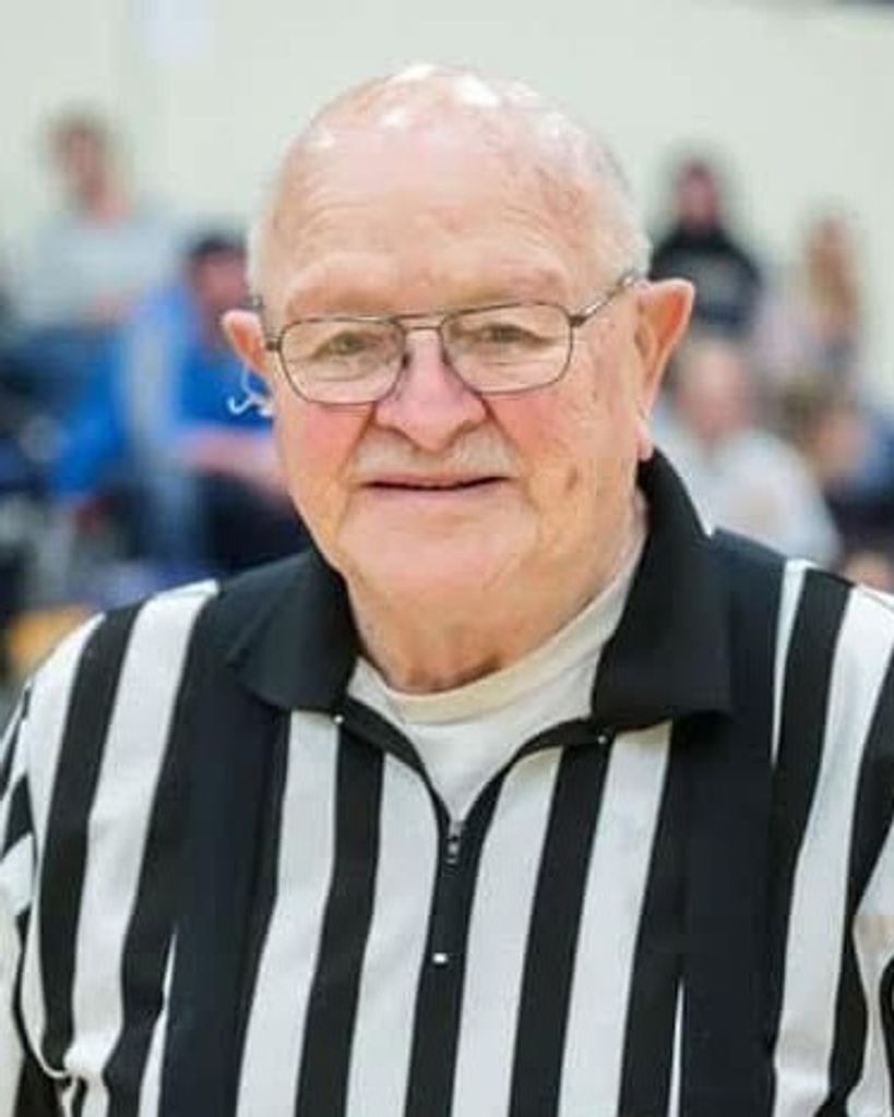 Frank E. Jaquays