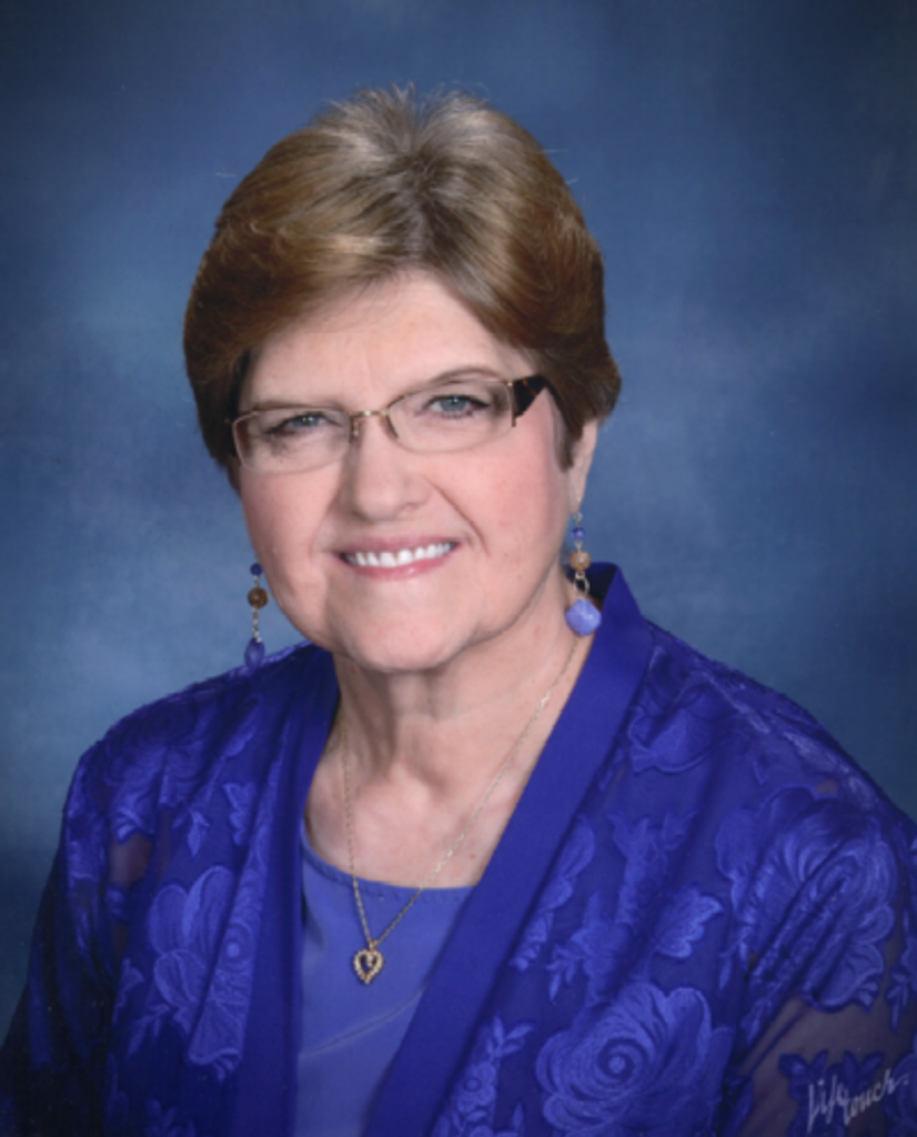 Linda Lou Bratcher-Albrecht Profile Photo