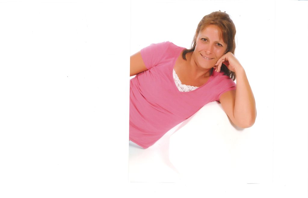 Debra Michelle Kelly