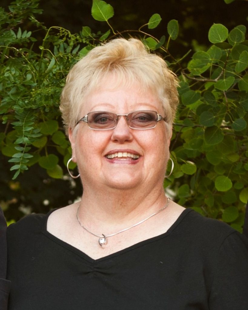 Beverly "Bev" Lynn Pinnick