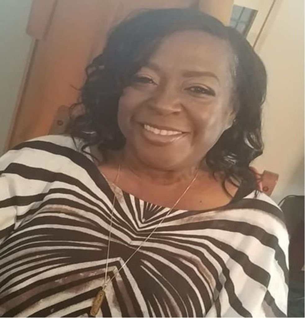 Carolyn Eugenia Peeples-Farrior