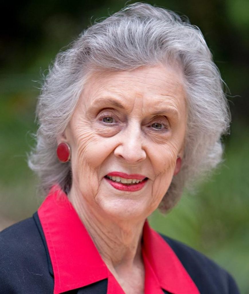 Helen-Ann Comstock Profile Photo