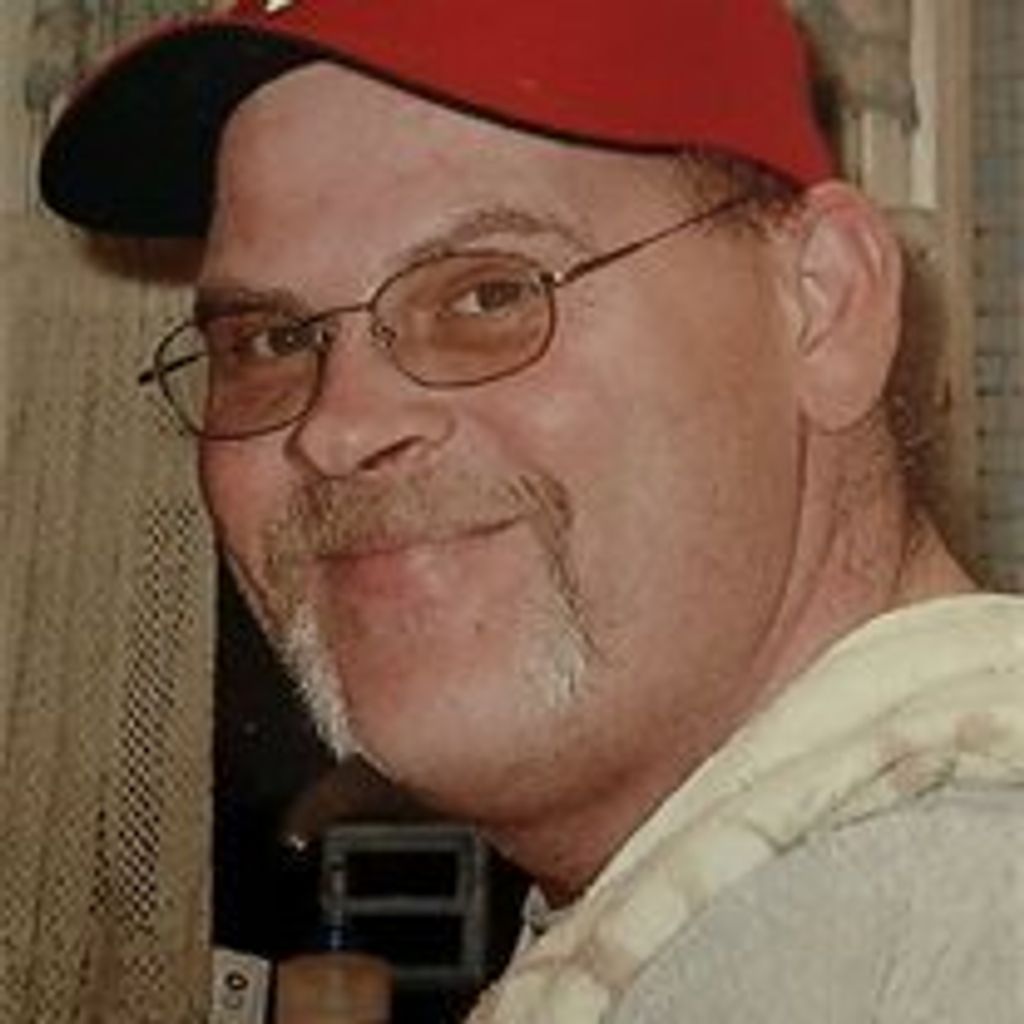 Robert L. Tivvis (Rob) Profile Photo