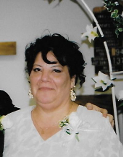 Juana Dora Gonzalez photo gallery thumbnail 1 of 2