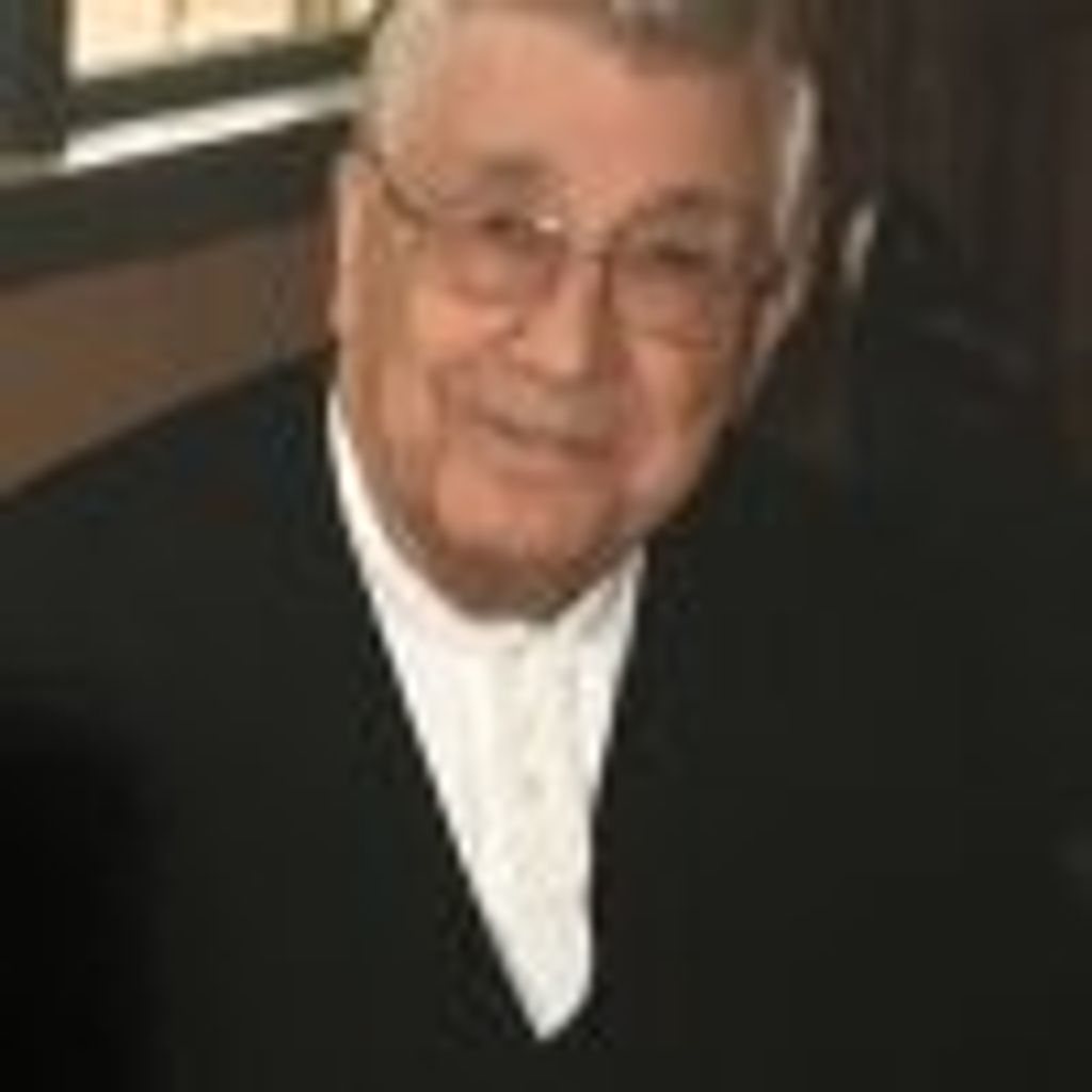 Roger Wesley Helms