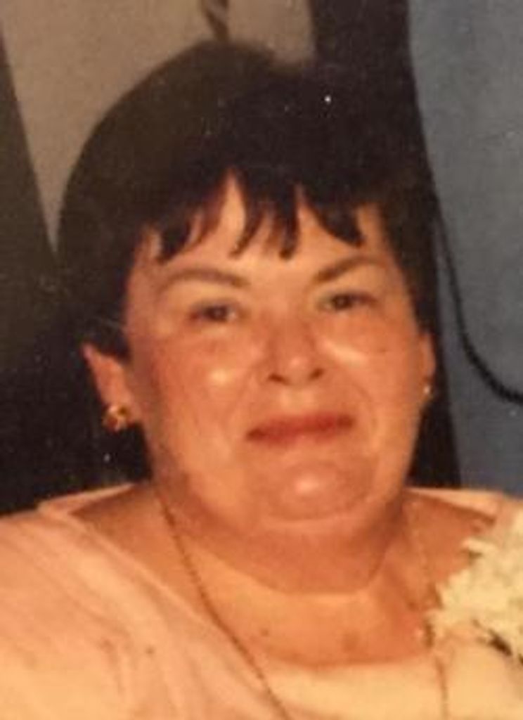 Elizabeth Conlon Profile Photo