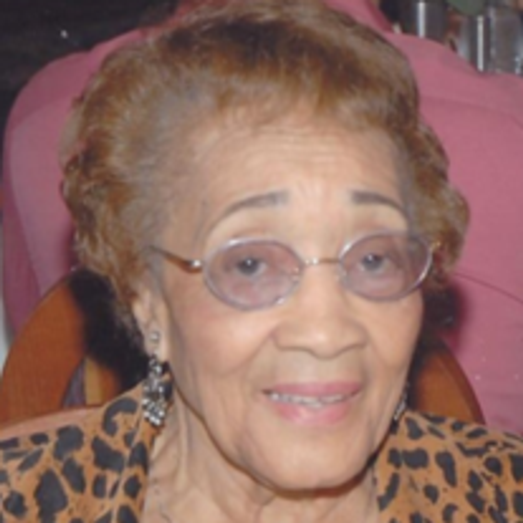 Lorraine Barrett