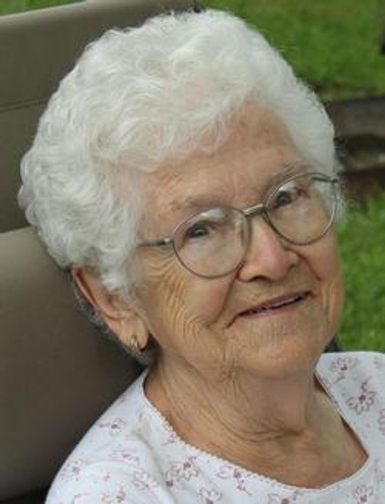 Rosie Deines Profile Photo