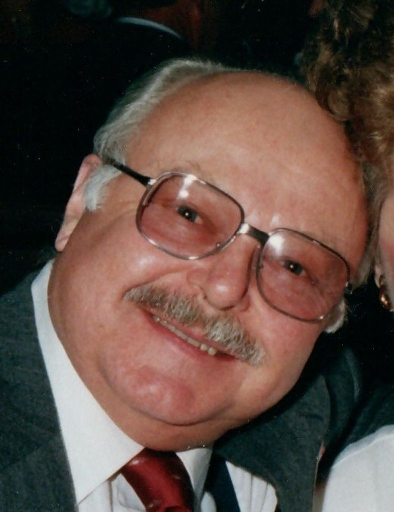 William Raymond Mood Profile Photo