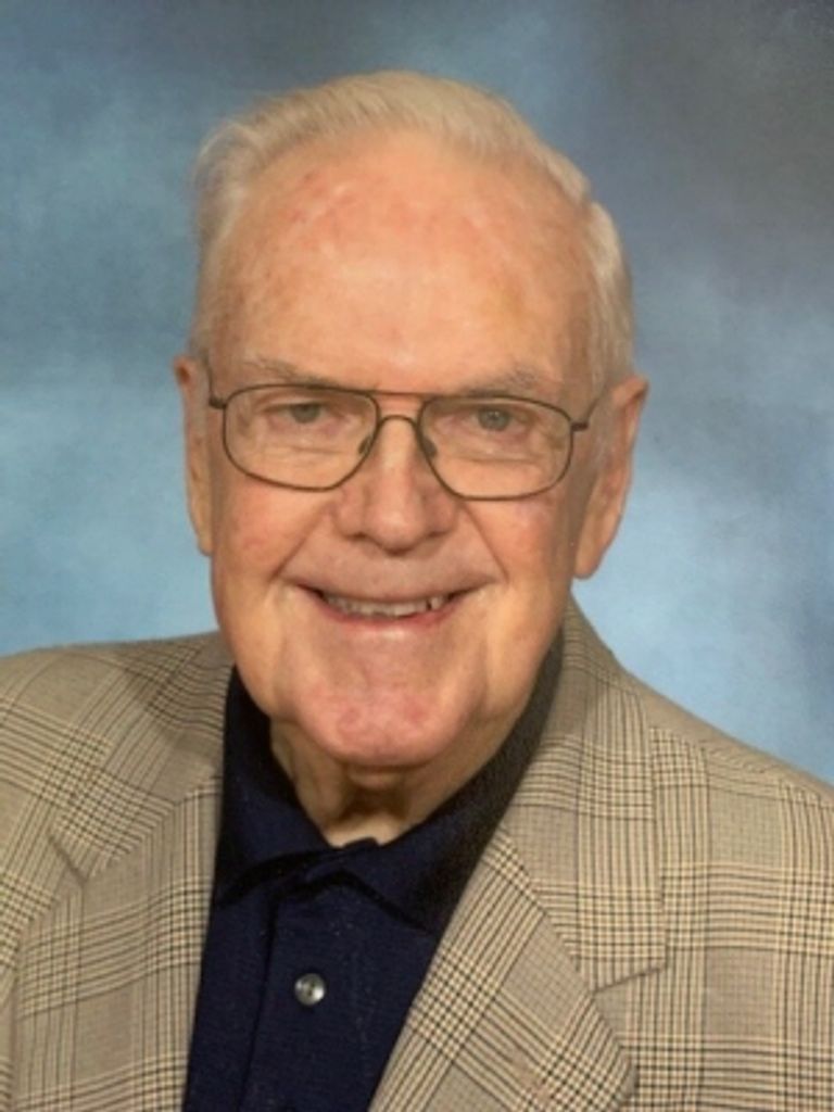 William Mackenzie Profile Photo
