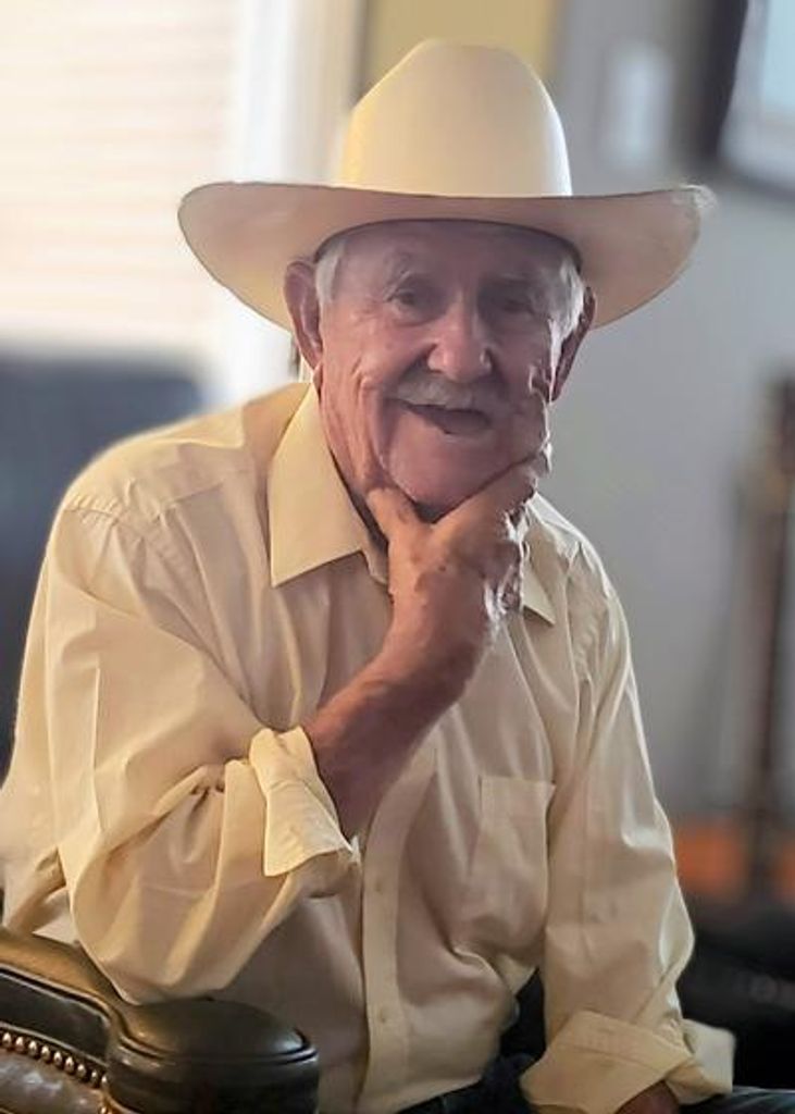 Leonard Abbott Profile Photo