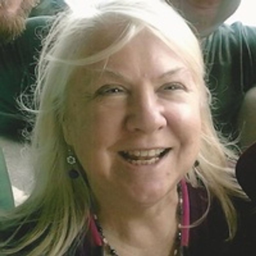 Christine Ellen Vest