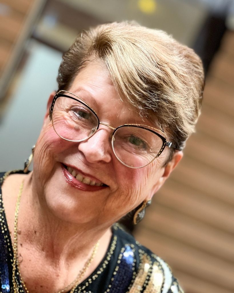 Linda Gail Robertson Profile Photo