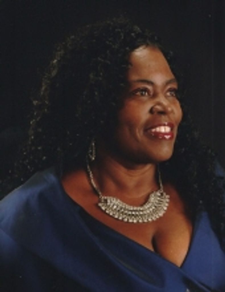 Corinna Bridges Profile Photo
