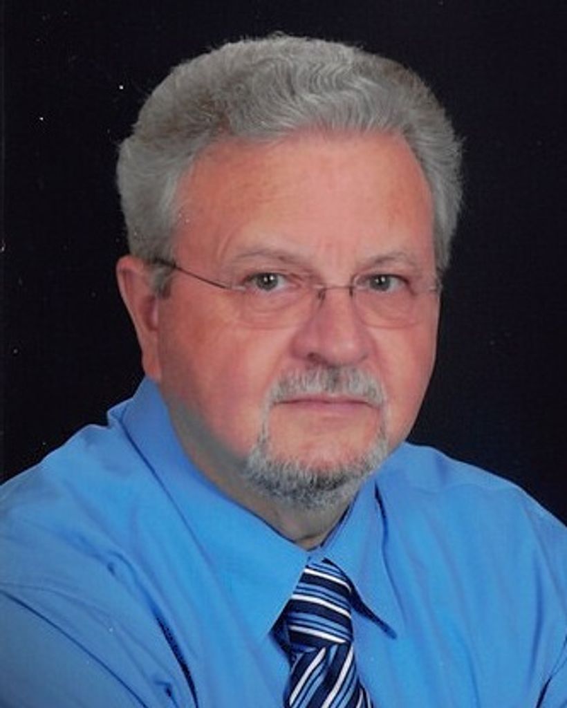 Mannis Daulton "Dee" Blanton Jr. Profile Photo