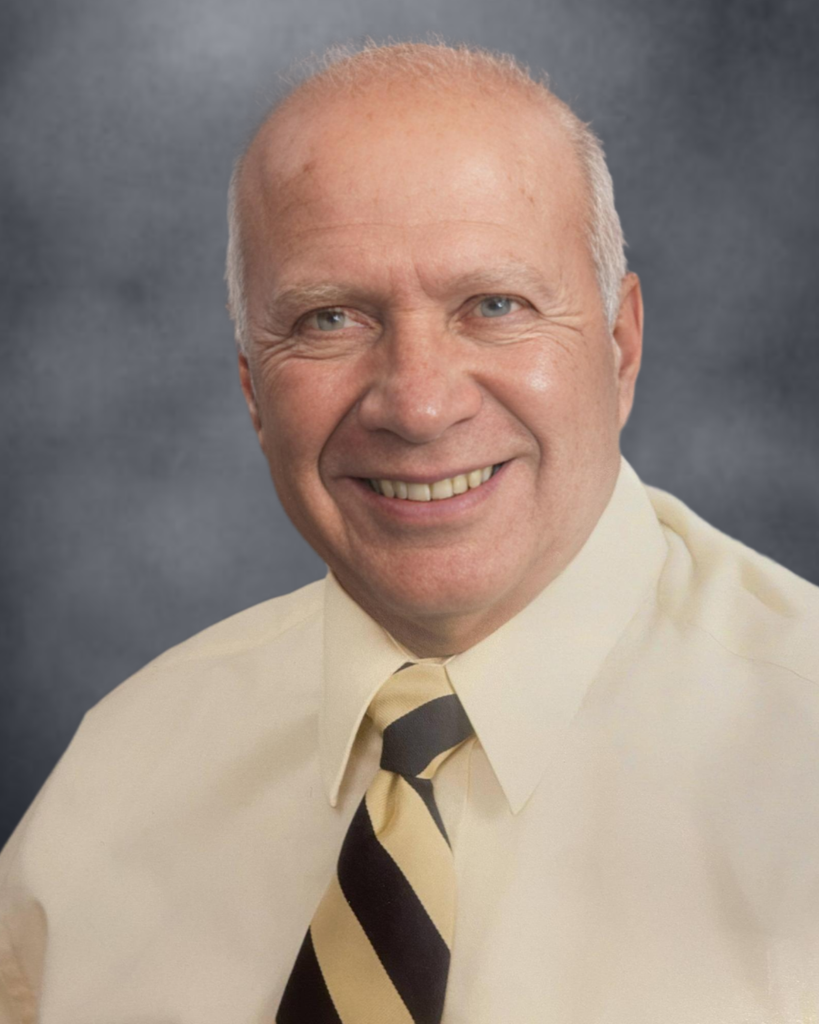 Salvador "Sal" Estrada, Sr.