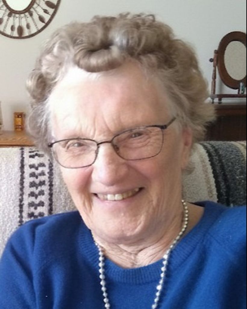 Ruth Klippenstein Profile Photo