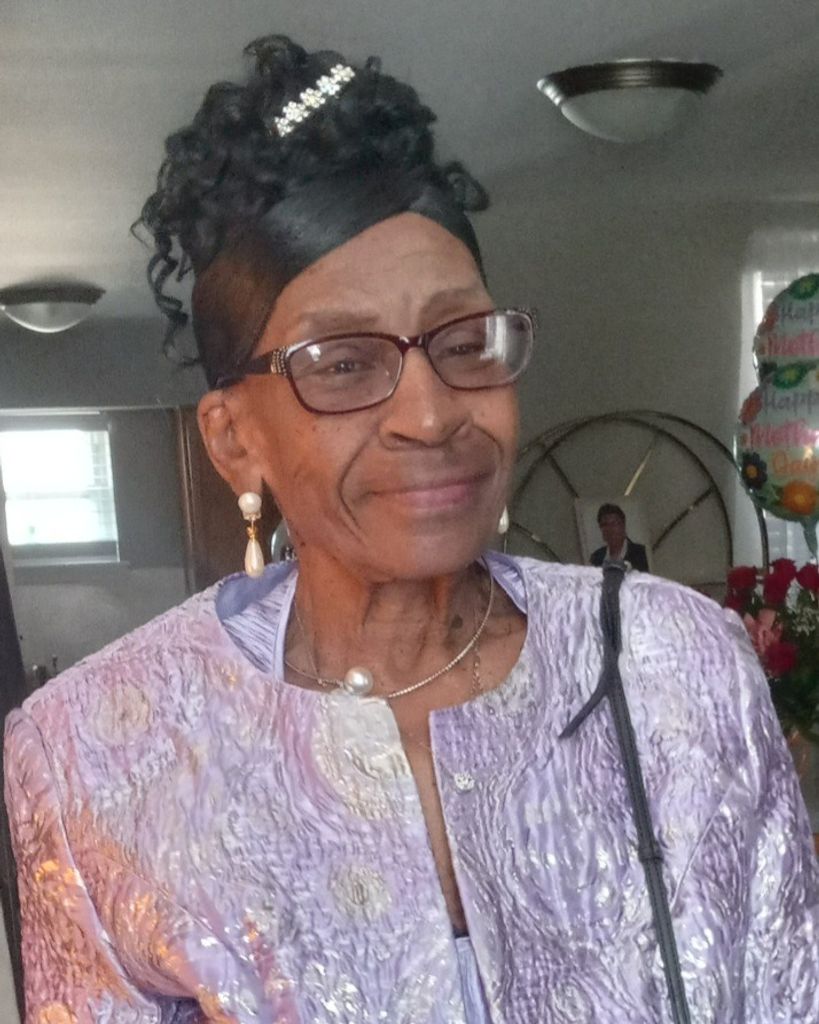 Evelyn Pearson Profile Photo